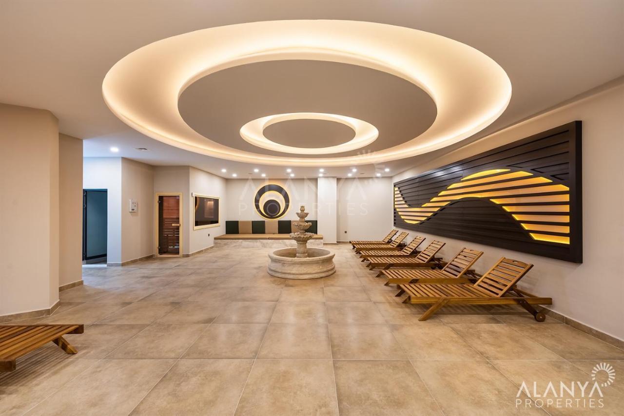 Konak Seaside Tower-King'S Apartments มาห์มุตลาร์ ภายนอก รูปภาพ