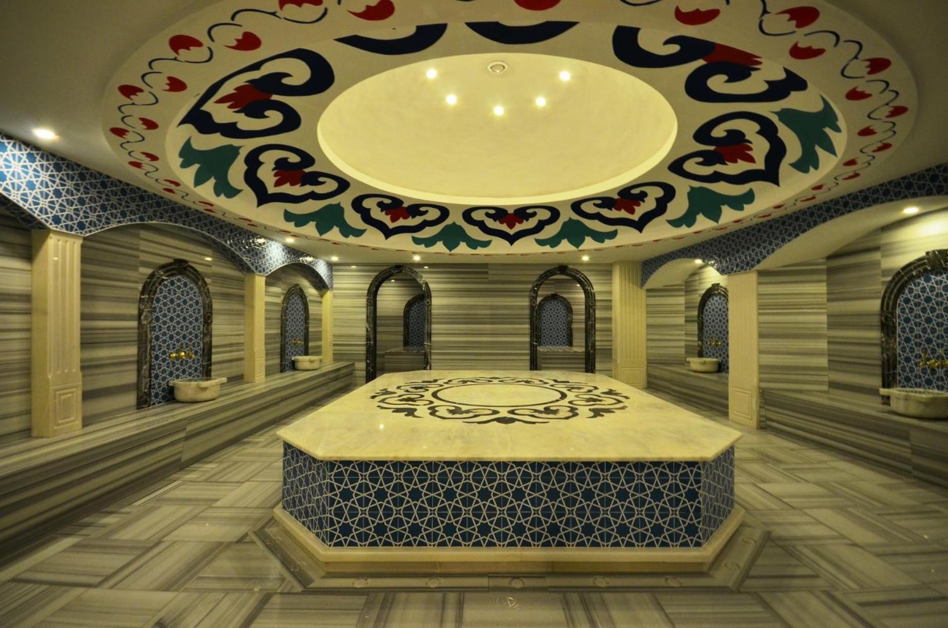 Konak Seaside Tower-King'S Apartments มาห์มุตลาร์ ภายนอก รูปภาพ
