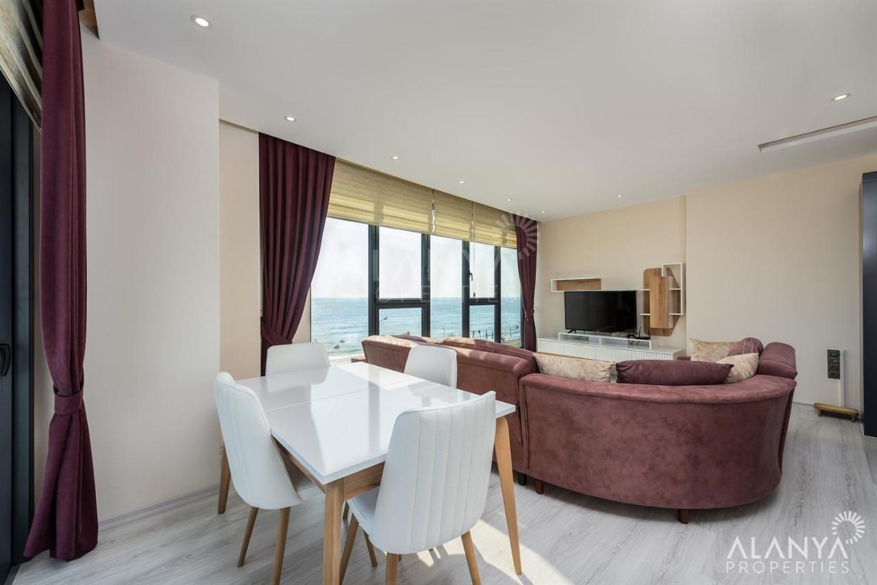 Konak Seaside Tower-King'S Apartments มาห์มุตลาร์ ภายนอก รูปภาพ