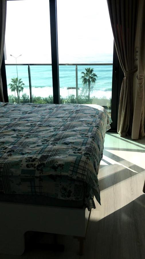 Konak Seaside Tower-King'S Apartments มาห์มุตลาร์ ภายนอก รูปภาพ
