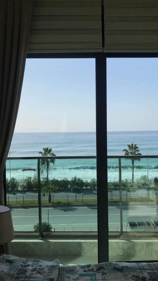 Konak Seaside Tower-King'S Apartments มาห์มุตลาร์ ภายนอก รูปภาพ